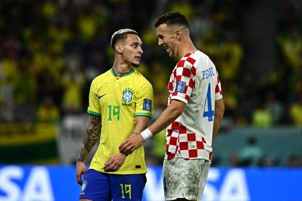 1670613361620071538.jpg 1245482961-612x612.jpg